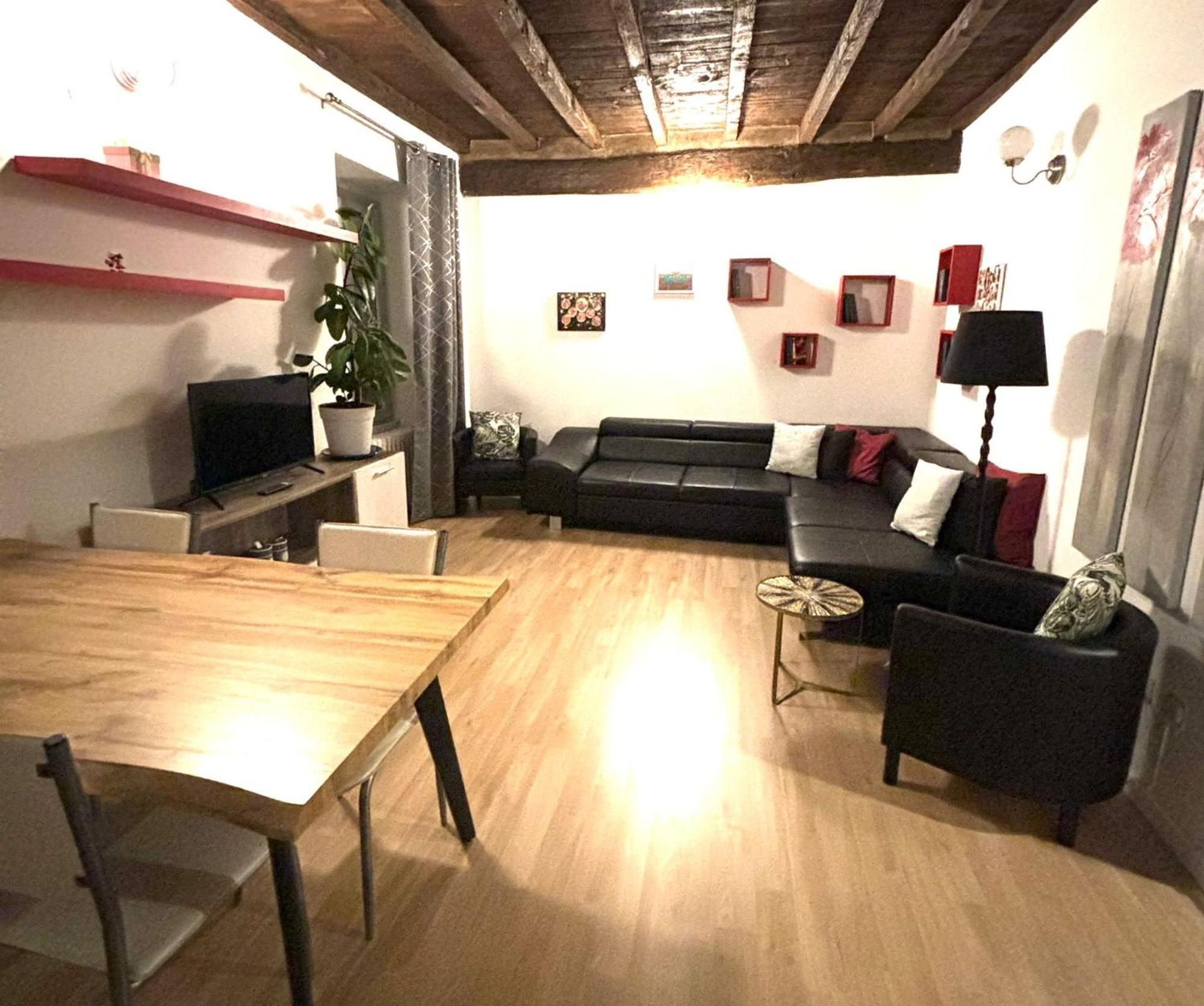 Babalu Con Vista Lago 아로나 외부 사진