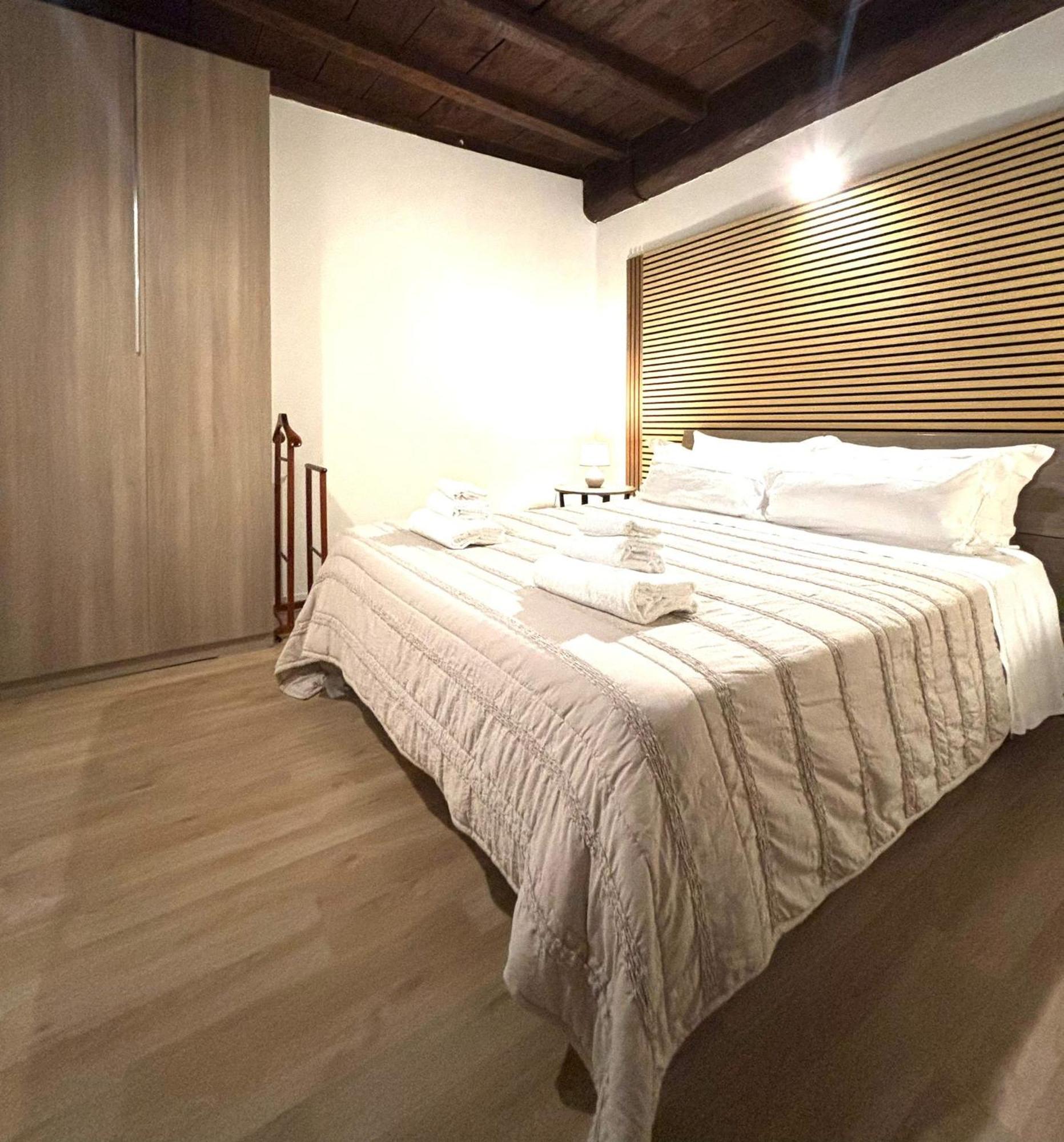 Babalu Con Vista Lago 아로나 외부 사진